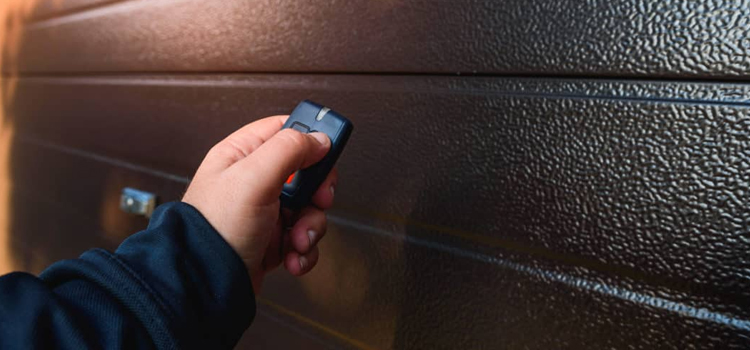 automatic door opener with remote control in Antelope